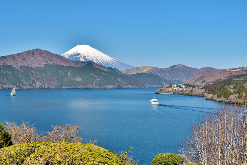 富士箱根伊豆国立公園内における自然公園法上のグランピング施設の許可を取得